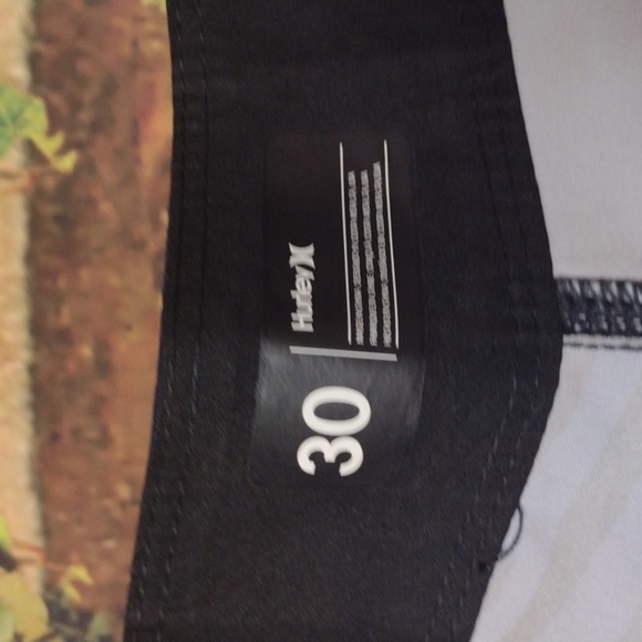 Hurley board shorts size 30 - Picture 3 of 6